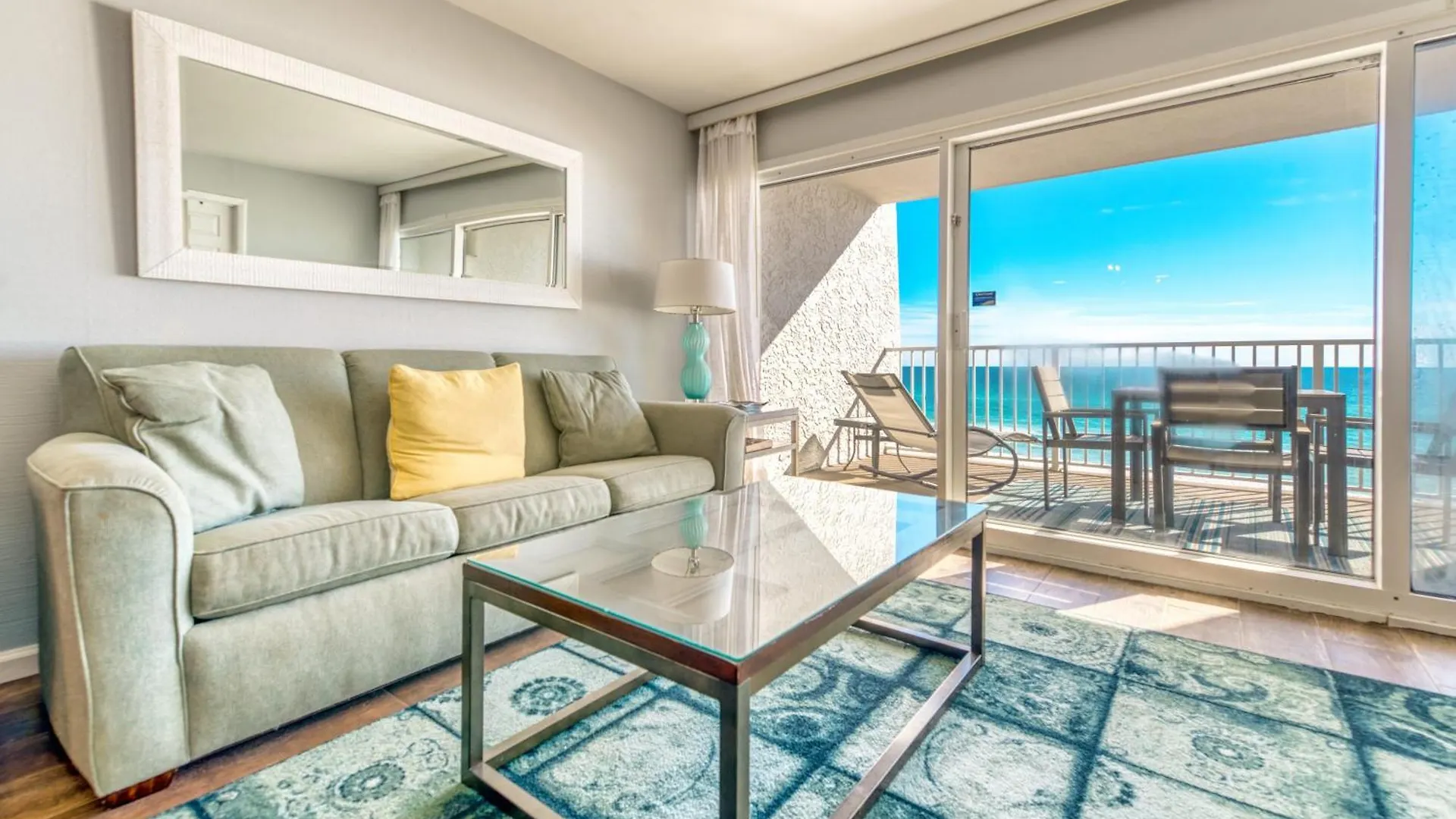 Beach House Condominiums C303 - Beachfront With Pool, Wifi, & Beach Service Destin