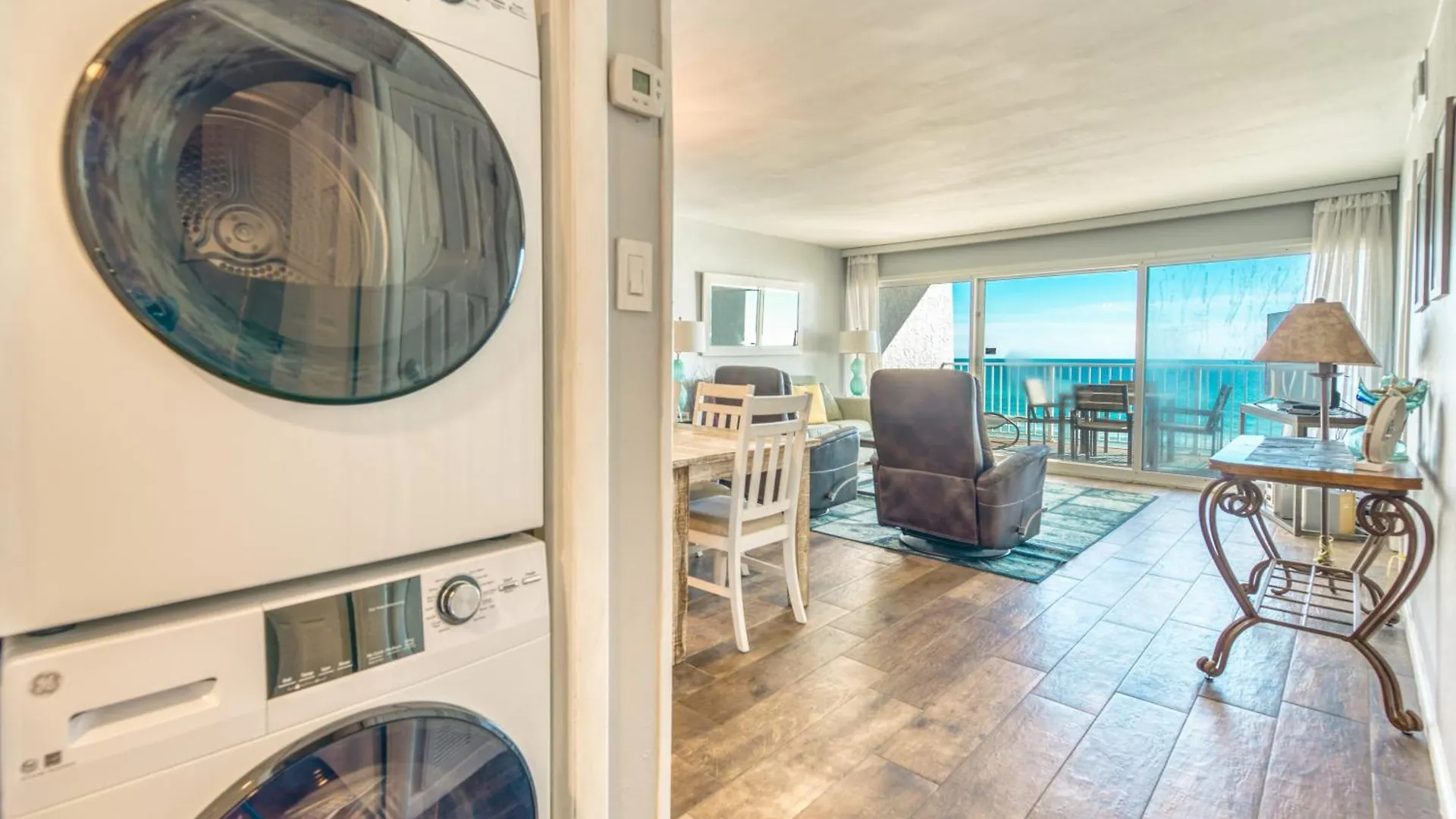 Apartment Beach House Condominiums C303 - Beachfront With Pool, Wifi, & Beach Service Destin United States